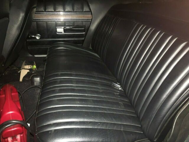 1972 Dodge Polara Custom Suburban - photo 7