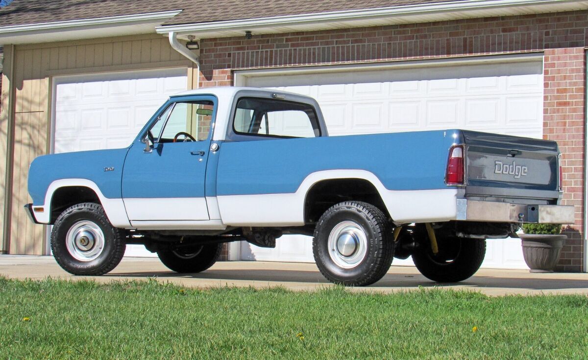 1972 Dodge Power Wagon - photo 2