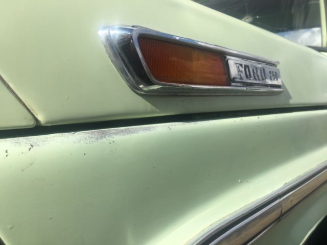 1972 Ford F-250 custom classic - photo 9