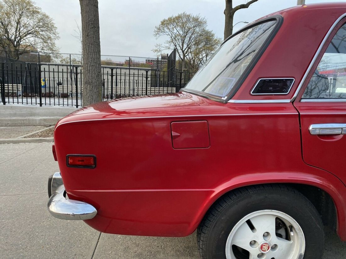1972 Fiat 124 Special T - photo 10