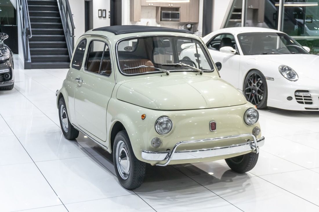 1972 Fiat 500L FULLY RESTORED! RAGTOP ROOF! LUSSO PKG! - photo 7