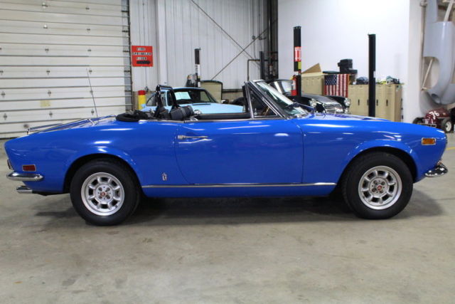 1972 Fiat Spider -- - photo 6