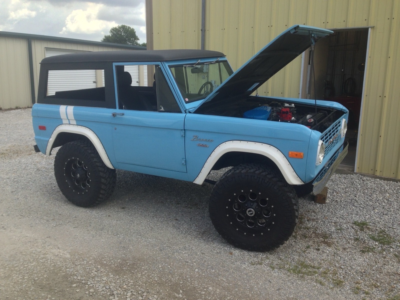 1972 Ford Bronco - photo 2