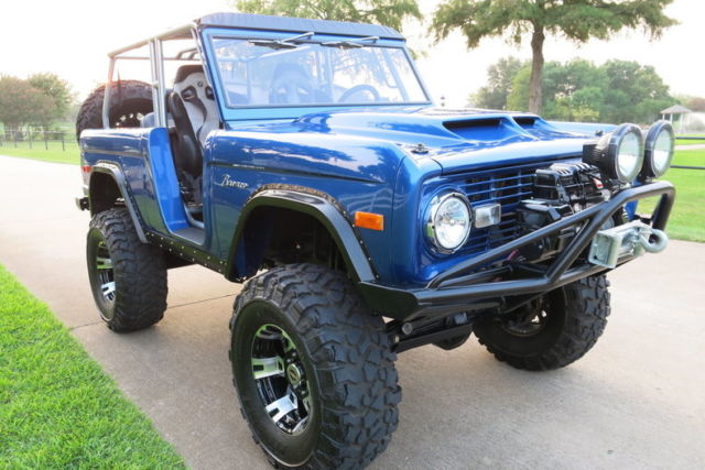 1972 Ford Bronco cloth