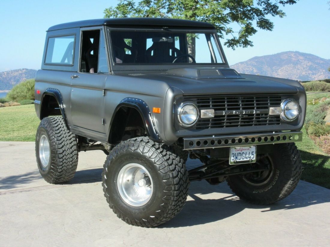 1972 Ford Bronco 4x4 Eleanor - Fresh Build - photo 11