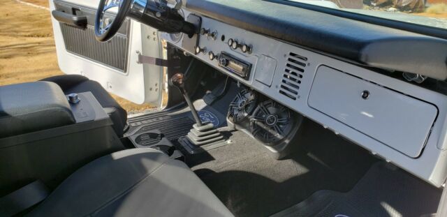 1972 Ford Bronco - photo 11