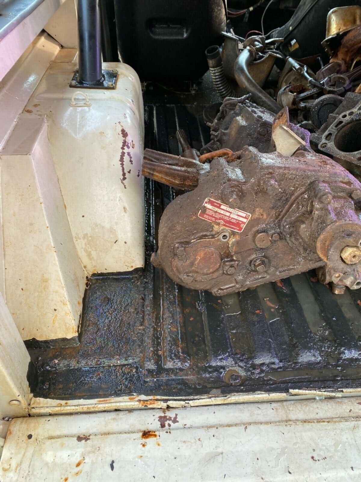 1972 Ford Bronco solid truck engine 302 disassembled manual trans - photo 8