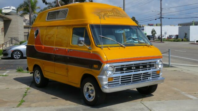 1972 Ford E-Series Van Custom - photo 3