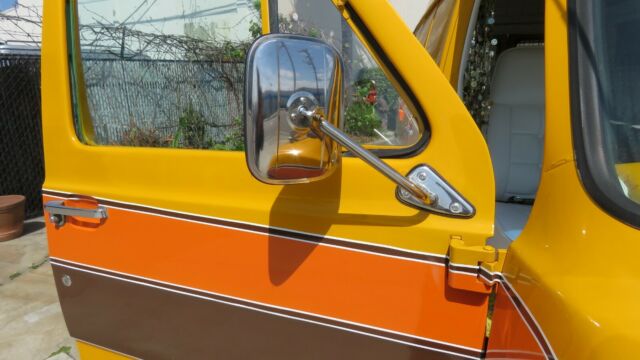 1972 Ford E-Series Van Custom - photo 8