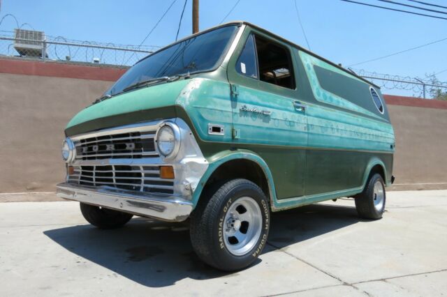 1972 Ford Econoline Custom Shorty Van !!! Vintage Hippie Van Classic Van Retro 1972 Ford E-Series Van shorty