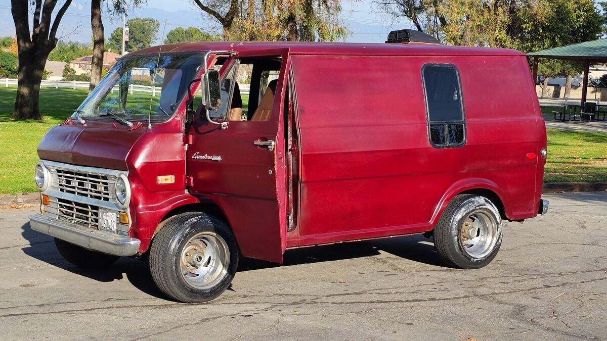 1972 Ford E-Series Van e200 econoline shorty van - photo 11