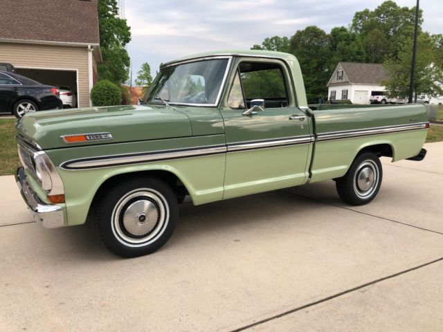 1972 Ford F-100 2WD, Short Box, 390cid C6 Auto 1972 Ford F-100 Ranger