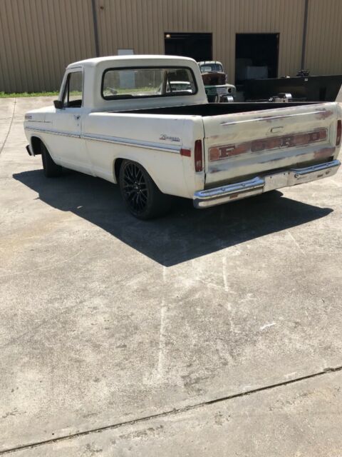 1972 Ford F-100 Coyote swapped Restomod pro touring - photo 3