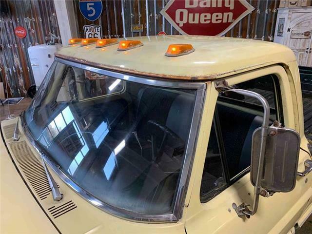 1972 Ford F-150 Custom Cab - photo 5