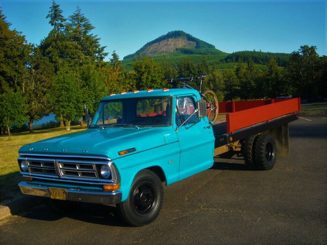 1972 Ford F-350 Custom Farm Truck Flatbed 47,000 Orig. Miles. F-100 Time Capsule 1972 Ford F-350 Custom
