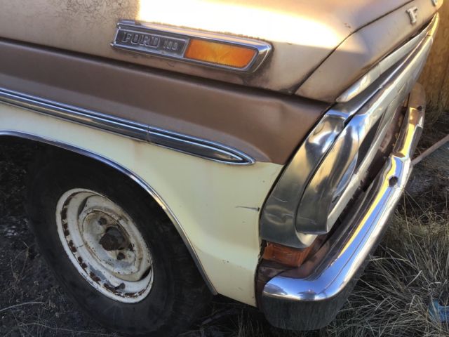 1972 FORD F100 2WD SPORT CUSTOM 1972 Ford F-100 Sport custom