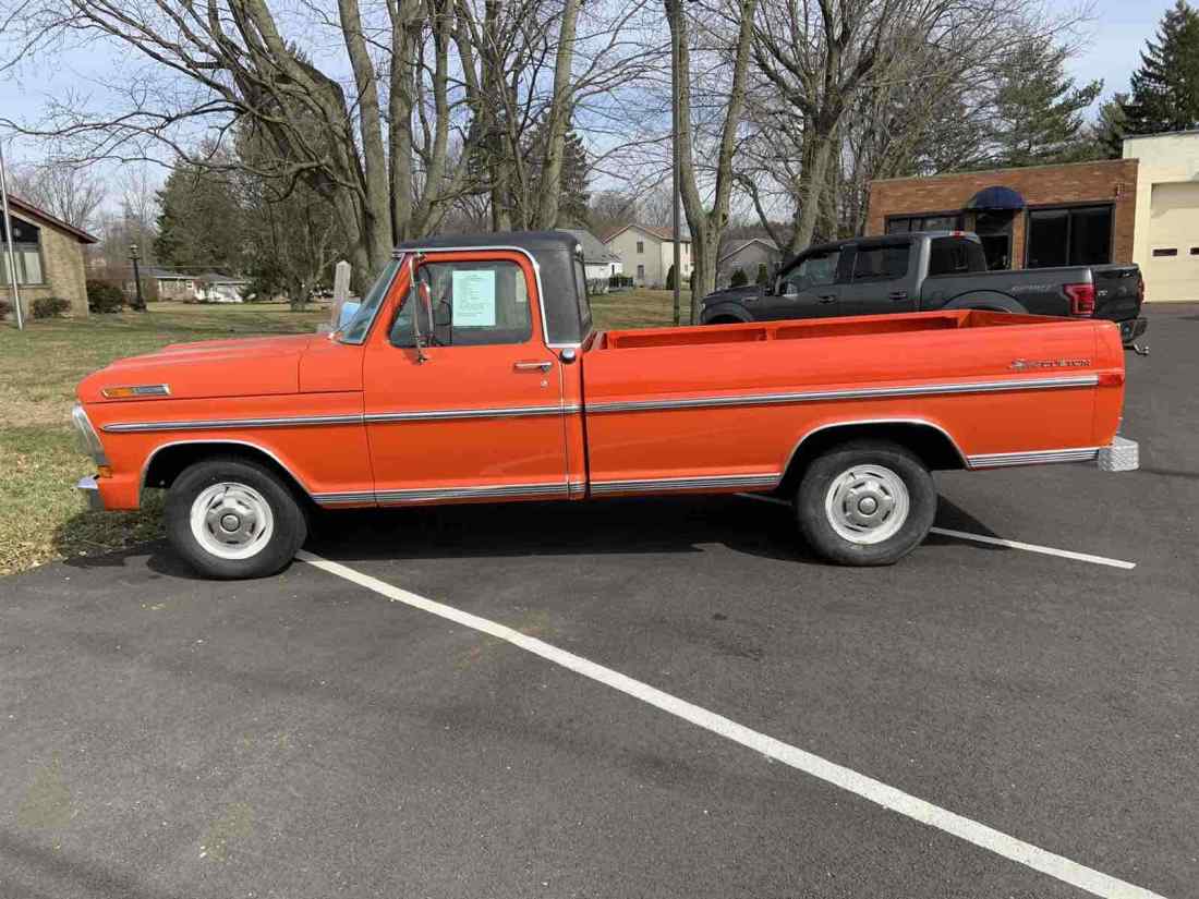 1972 Ford F100 5000 GVW package, sport custom cab - photo 2