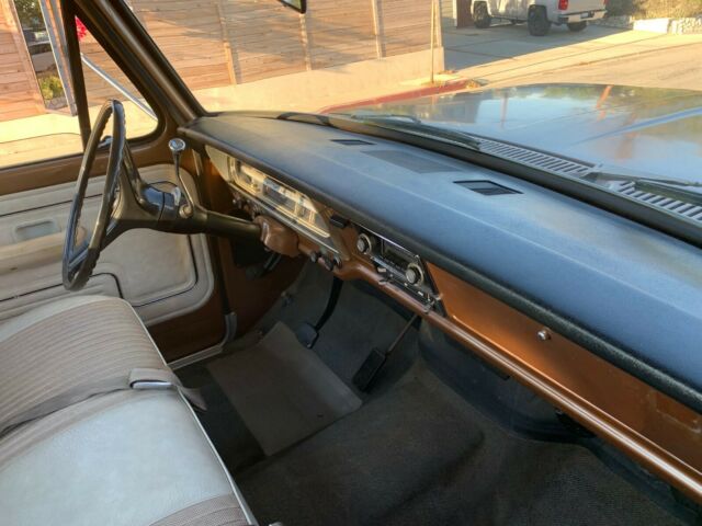 1972 Ford F-250 Camper Special - photo 10