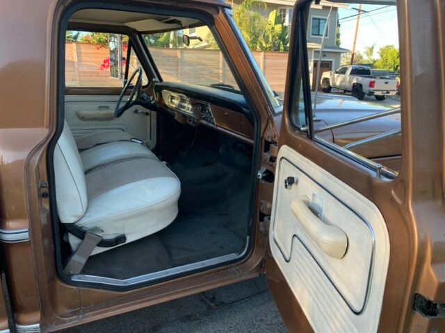 1972 Ford F-250 Camper Special - photo 7