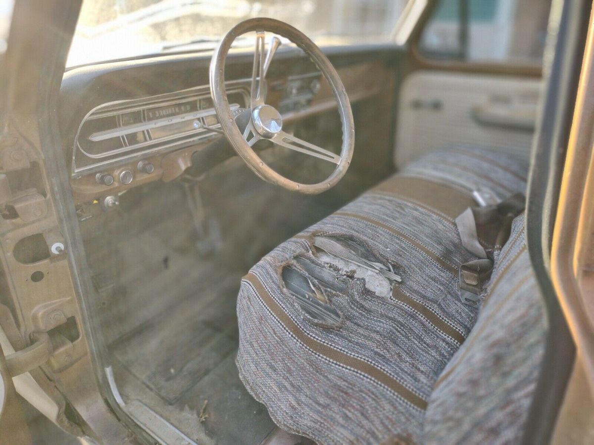 1972 Ford F250 Custom - photo 9