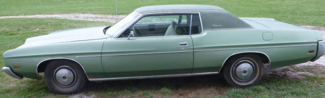 1972 Ford Galaxie 500 2 door hardtop - photo 4