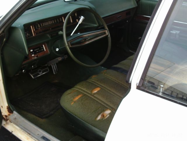 1972 Ford Crown Victoria Base Sedan 4-Door - photo 12