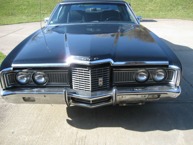 1972 Ford Galaxie LTD Brougham 4-Door Vinyl Top - photo 4