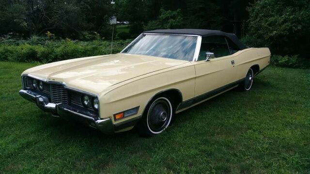 1972 FORD LTD CONVERTABLE (RARE FACTORY AIR )** NO RESERVE** 1972 Ford LTD