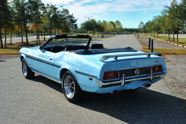 1972 Ford Mustang Convertible 351 V8 4-Speed Documented Restoration! - photo 3