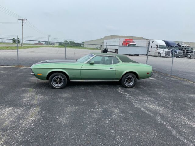 1972 Ford Mustang Grande V8 Automatic Transmission A/C 1972 Ford Mustang Grande