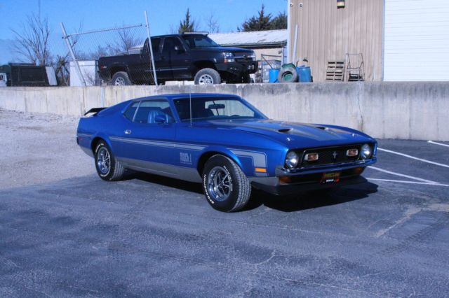 1972 Ford Mustang Mach 1 Fastback 1972 Ford Mustang Silver
