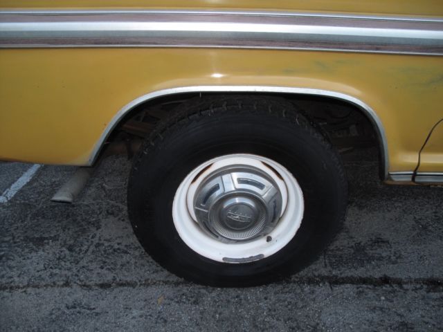 1972 Ford F-100 F 200 - photo 3
