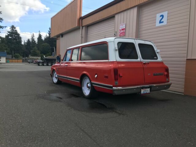 1972 GMC Suburban - photo 3