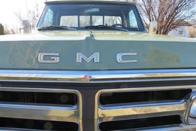 1972 GMC C/K 2500 Series 4X4 - photo 9