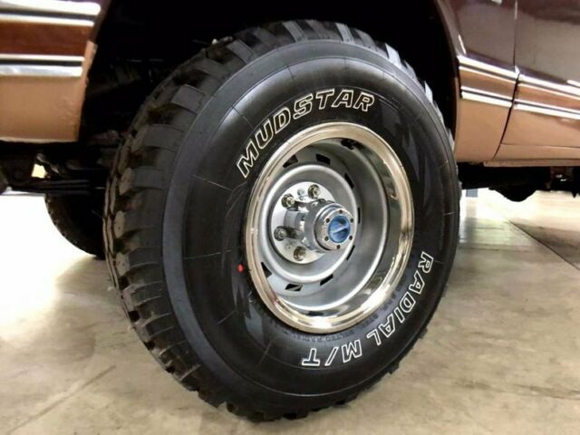 1972 GMC Jimmy K5 - photo 11