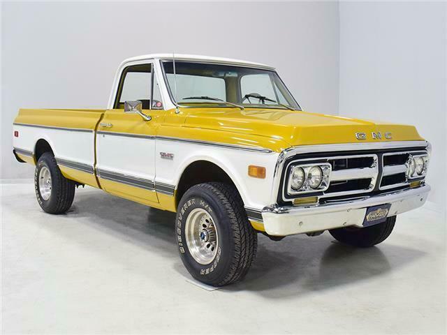 1972 GMC K10 4x4 Pickup Truck -- - photo 8