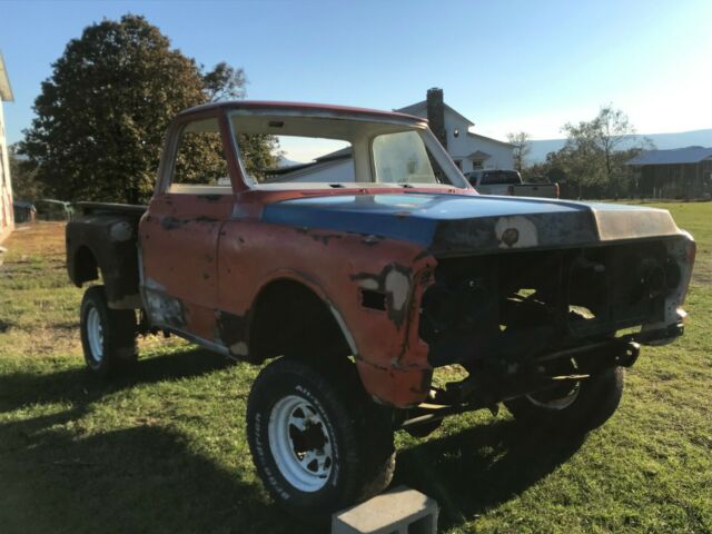 1972 GMC K15 Factory Bucket Seats, A/C - photo 4