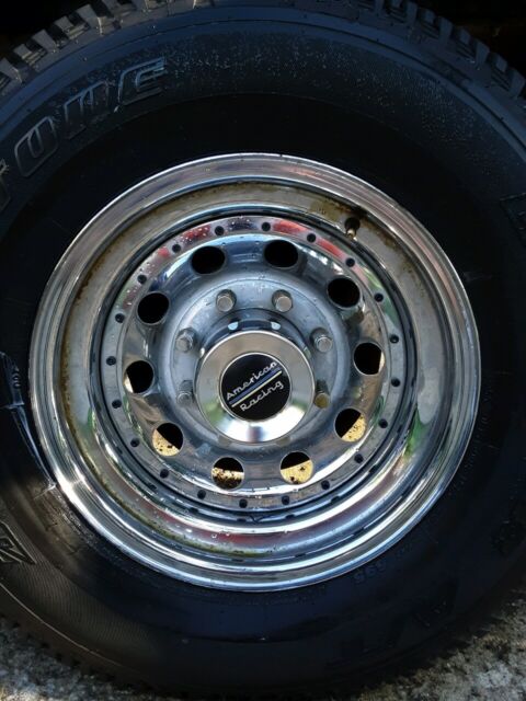 1972 GMC K2500 custom camper - photo 7