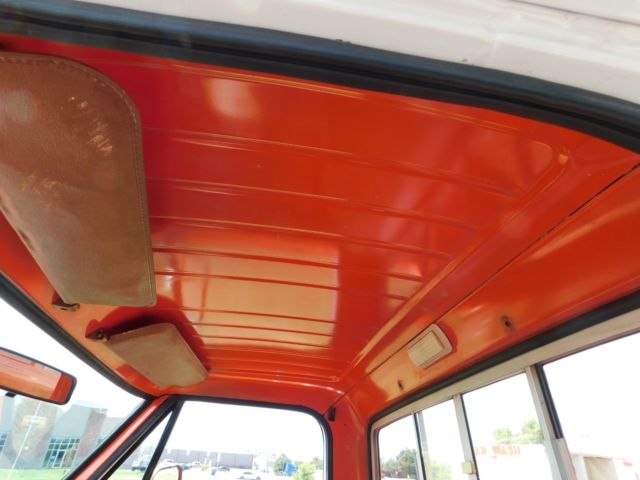 1972 GMC Pickup 4WD Awesome Truck - photo 9
