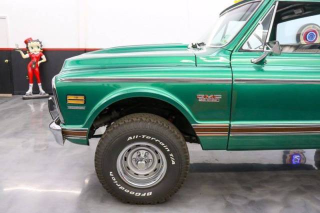 1972 GMC Sierra 1500 Sierra Grande 4 x 4 - photo 4