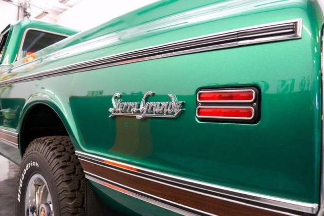 1972 GMC Sierra 1500 Sierra Grande 4 x 4 - photo 9