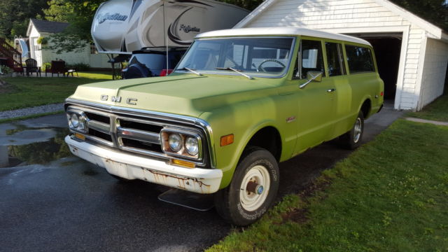 1972 GMC Suburban 1972 GMC Suburban Carry All