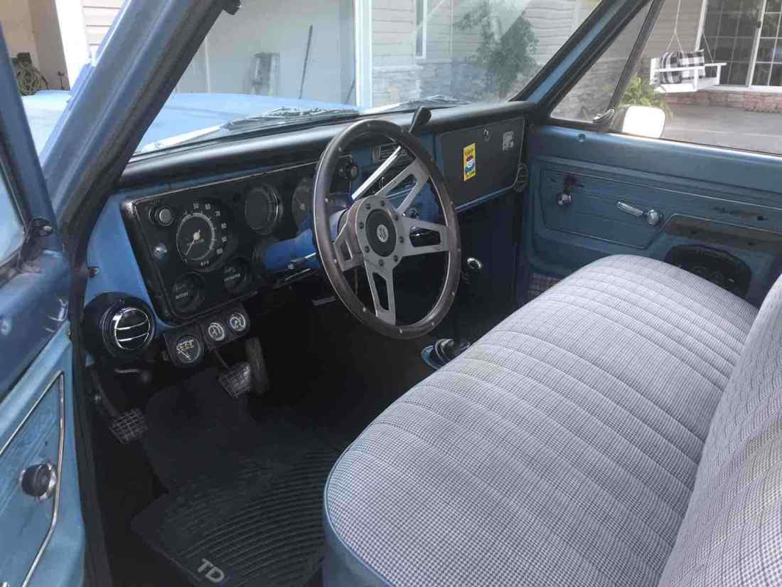 1972 GMC Suburban - photo 12