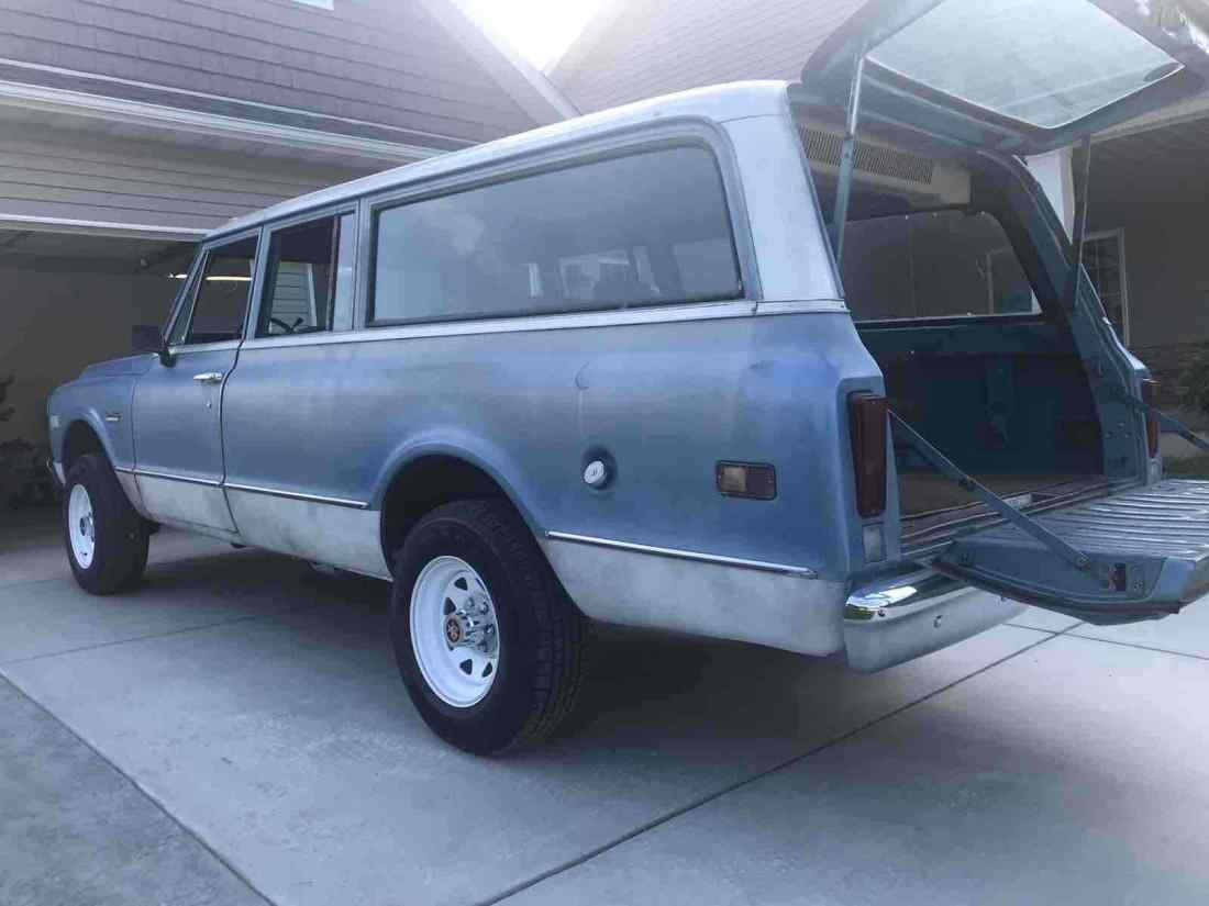 1972 GMC Suburban - photo 3