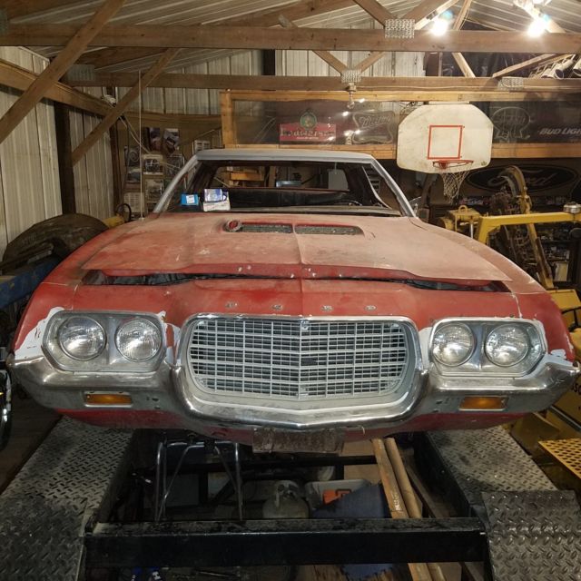 1972 Ford Torino 2 door coupe - photo 9