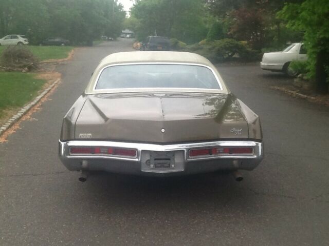 1972 Pontiac Grand Prix - photo 2