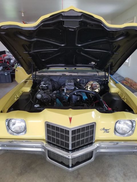 1972 Pontiac Grand Prix 2 door - photo 2