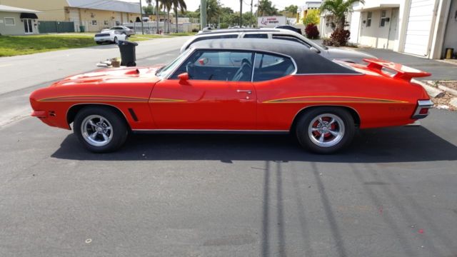 1972 Pontiac GTO lemans