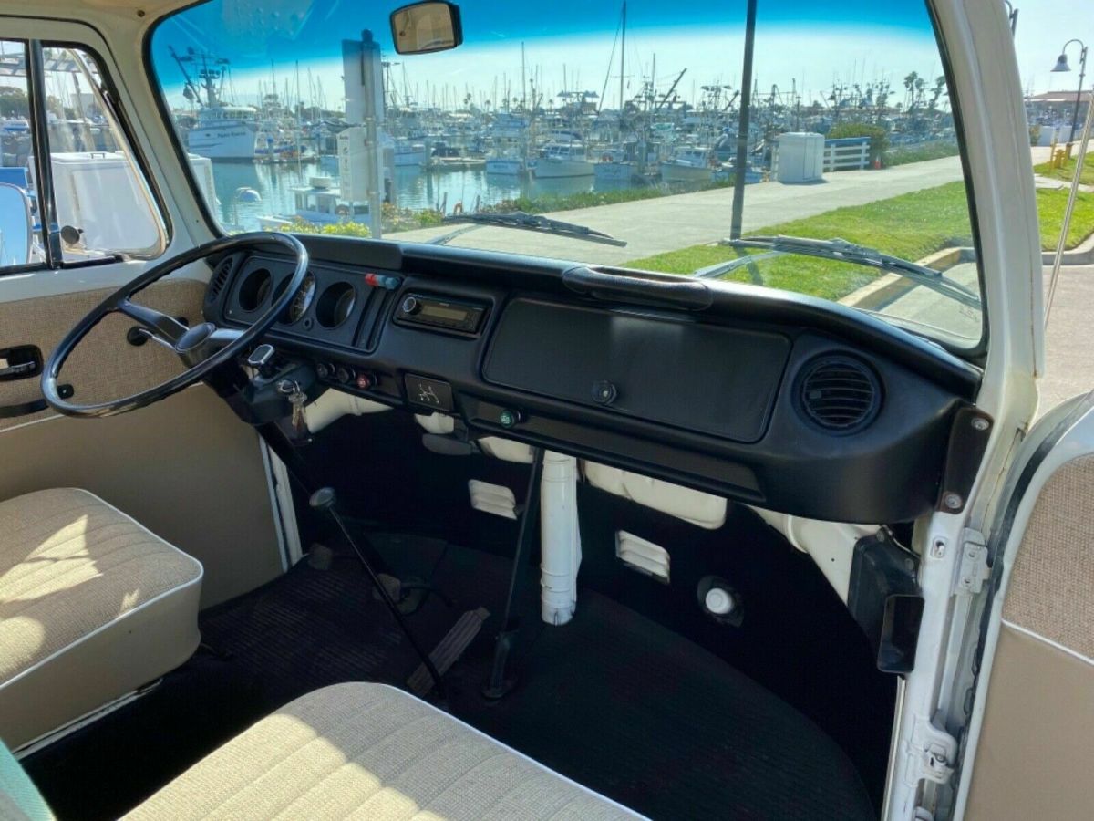 1972 Volkswagen Bus/Vanagon - photo 11
