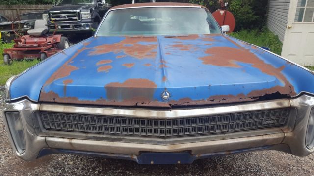 1972 Chrysler Imperial - photo 2